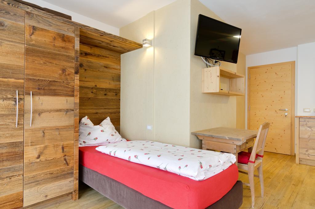 Apartmán Ciasa Lisuera Badia  Exteriér fotografie